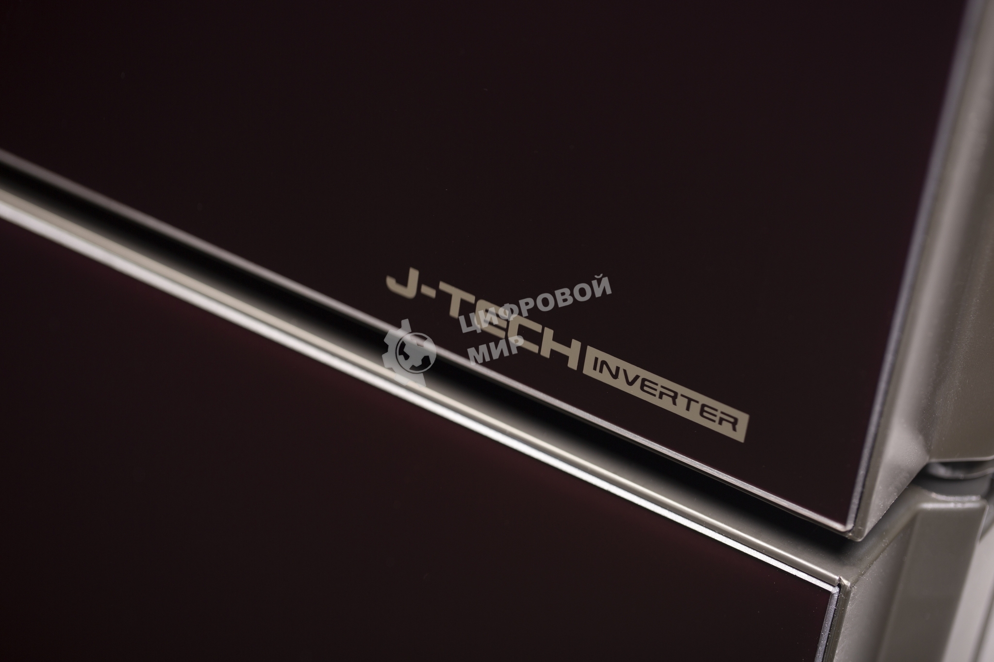 Холодильник Sharp SJ-GX98PRD темно-бордовый трехкамерный Side by Side 394/211 л морозилка снизу