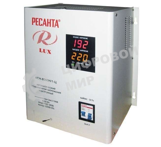 Стабилизатор напряжения Ресанта АСН-8 000 Н/1-Ц 63/6/17 Стабилизатор Lux 220В±8%, Габ. 305х190х360, Вес 15кг