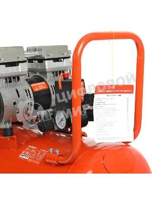 Компрессор поршневой безмасляный Patriot WO 100-440, 440 л/мин, 8 бар, 2500 Вт, 100 л, быстросъем и 