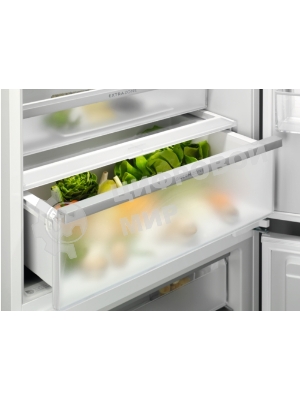 Встраиваемый холодильник Electrolux ENP7TD75S, комбинированный No Frost, Размеры ВxШxГ [мм]: 1884x696x549, сенсорное управление с символьным дисплеем, Динамическая система охлаждения в холодильной камере, система охлаждения в морозильной камере - No Frost, крепление дверцы на направляющих, A++ класс энергопотребления, Большой ящик на телескопических направляющих, MultiSpace, Flexi shelf, Инверторный компрессор