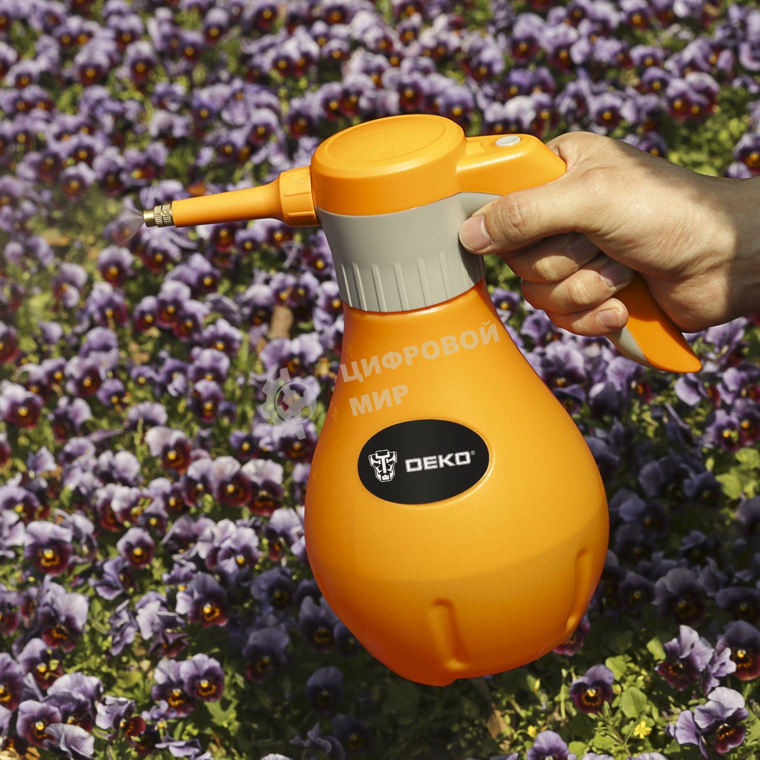 Опрыскиватель Deko DKSP14 аккум. 2л оранжевый/серый (065-0952)