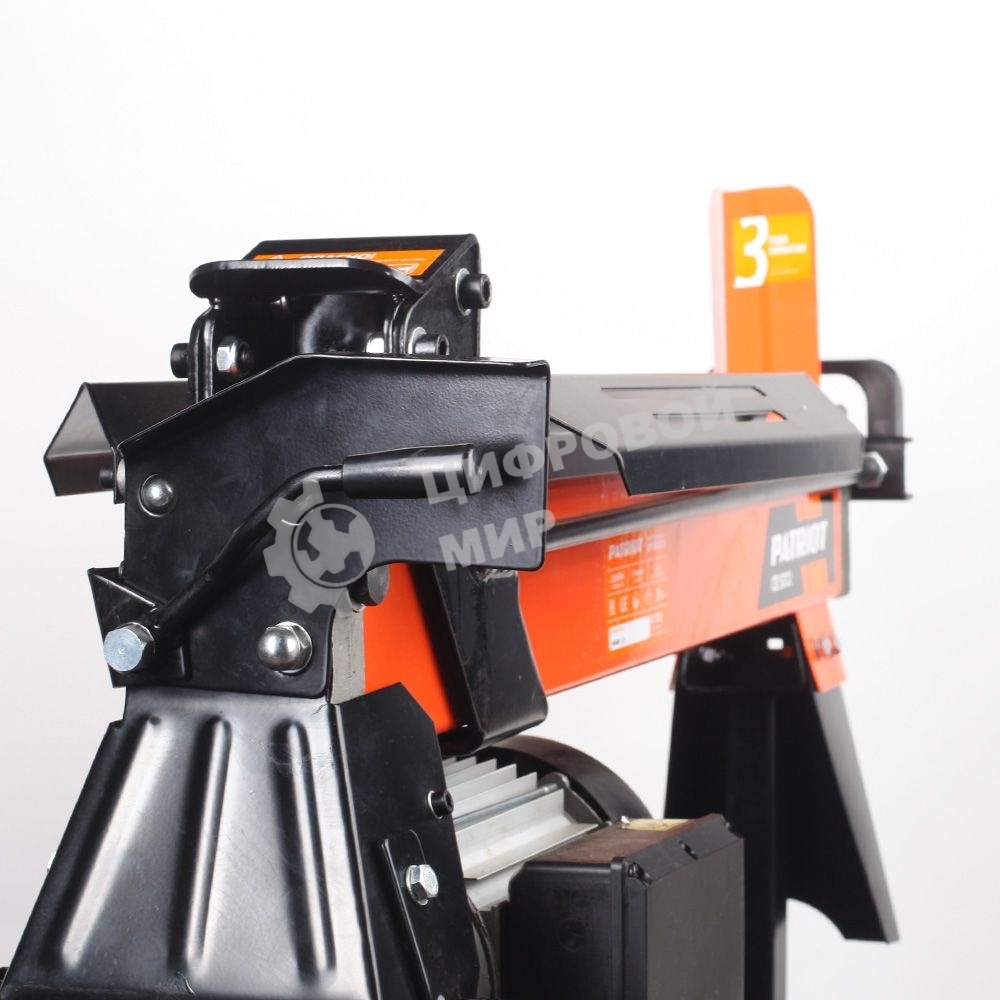 Дровокол электрический PATRIOT CE 5322, 2.2 кВт, 5 тонн, длина макс 52 см, диаметр макс 25 см, в комплекте станина, вес 45 кг