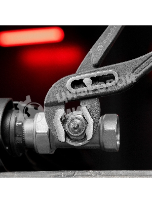 Переставные клещи Matrix 250 мм, хром-ванадий, обливные рукоятки