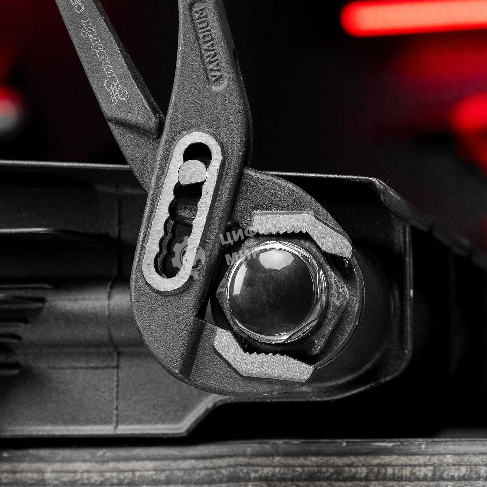 Переставные клещи Matrix 300 мм, хром-ванадий, обливные рукоятки