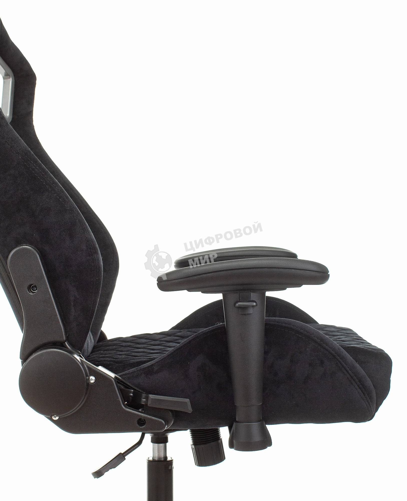 Кресло игровое Бюрократ Knight Outrider Light-20 черный с подголов. крестовина металл