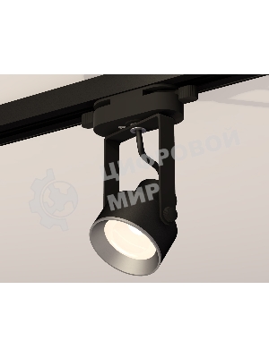 Светильник Ambrella light XT6602002 PBK/PSL черный полированный/серебро полированное MR16 GU10 (C6602, N6104)