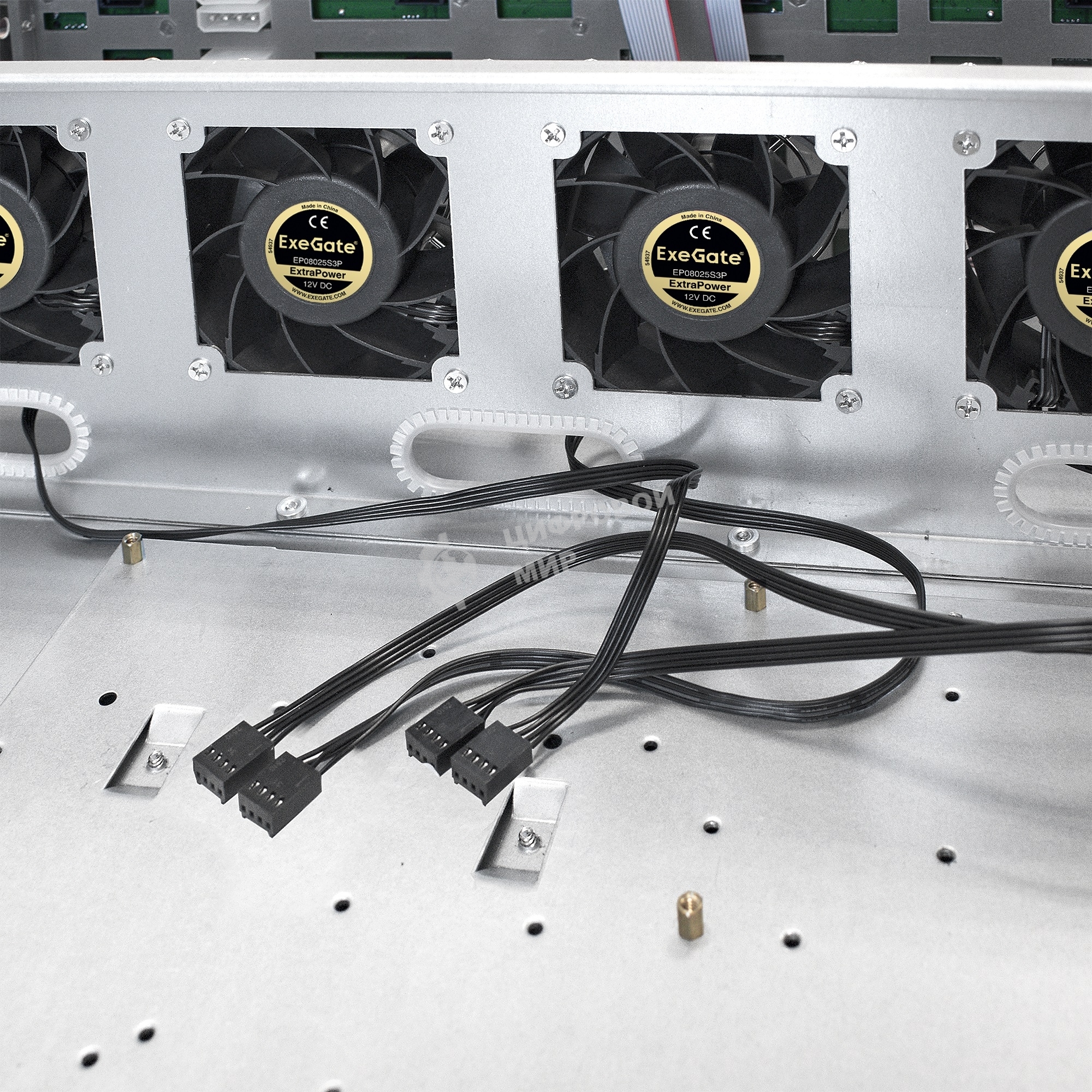 Серверный корпус ExeGate Pro 3U660-HS16 (RM 19