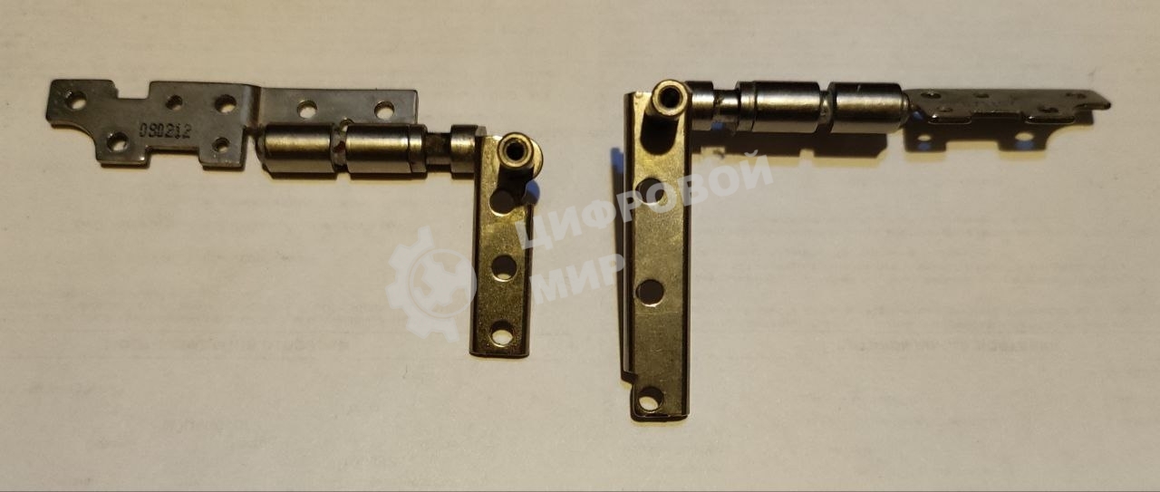 Петли для ноутбука Roverbook Nautilus V771`