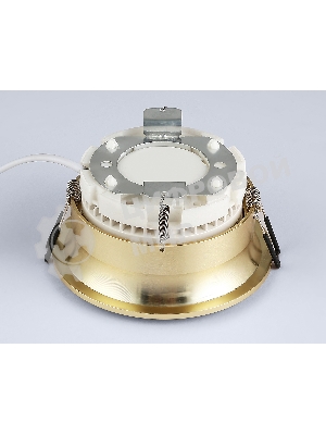 TN6755 BR латунь IP44 GX53 max 15W D105*33