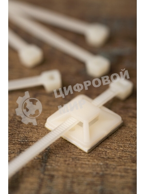 Площадка EKF plc-20x20 самоклеящаяся (20х20 мм.) белая (100 шт.) EKF PROxima