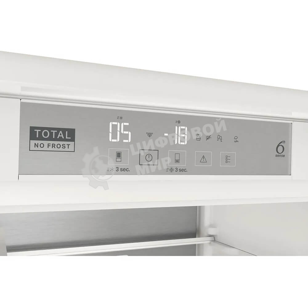 Холодильник встраиваемый Whirlpool WHSP70T241P 70 см, 193.5х54.3х69 см, 295/95 л, инверторный компрессор, автоматическая разморозка, зона свежести влажная, сенсорное управление, технология 6 SMYSL FreshControl, MultiFlow, FreezeControl, перенавешиваемые д