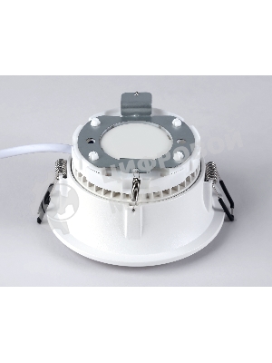 TN6757 WH белый IP44 GX53 max 15W D105*33