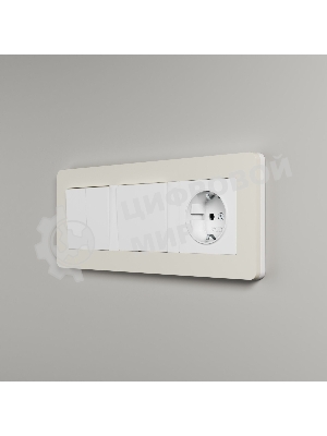 Рамка на 3 поста WERKEL Split (айвори/белый, soft-touch) W0033066