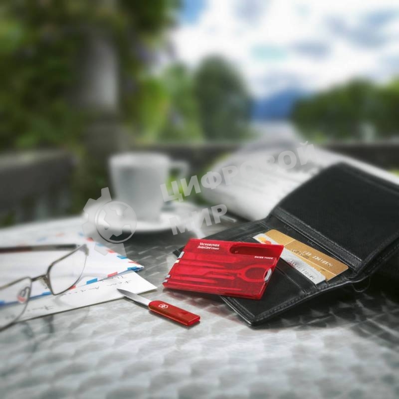 Швейцарская карта Victorinox SwissCard Classic (0.7100.T) красный полупрозначный коробка подарочная