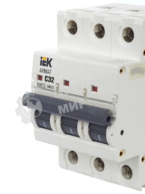 Выключатель автоматический 3п C 32А M06N ARMAT IEK AR-M06N-3-C032