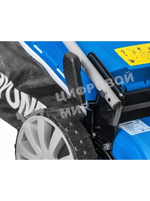 Бензиновая газонокосилка Hyundai L 4610SE самоходная, электрозапуск, двигатель Hyundai ICV145,4-х такт, 3.5 л.с./145 см3, Ширина среза 45,7 см, Высота среза 25-75 мм, 35 кг