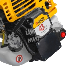 Триммер бензиновый Denzel DT-43E, 43 см3, неразъемная штанга, электростартер, состоит из 2 частей