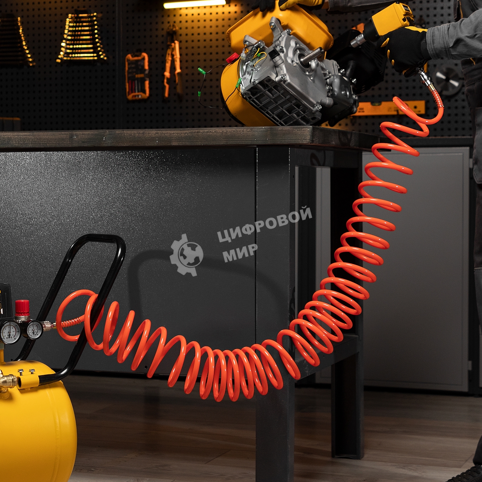 Шланг спиральный воздушный Stels 8х12 мм, 18 бар, с быстросъемными соединениями, 15 м